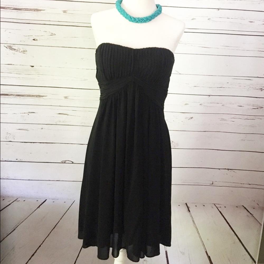 💕BCBG Maxazria Strapless BlackDress💞